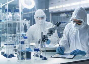 Industria farmacéutica: cómo detectar a tiempo las desviaciones que pueden comprometer el desempeño de un producto